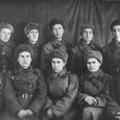 Группа воентехников строителей Красногорского участка электрозаградительного кольца Москвы. 1941г.